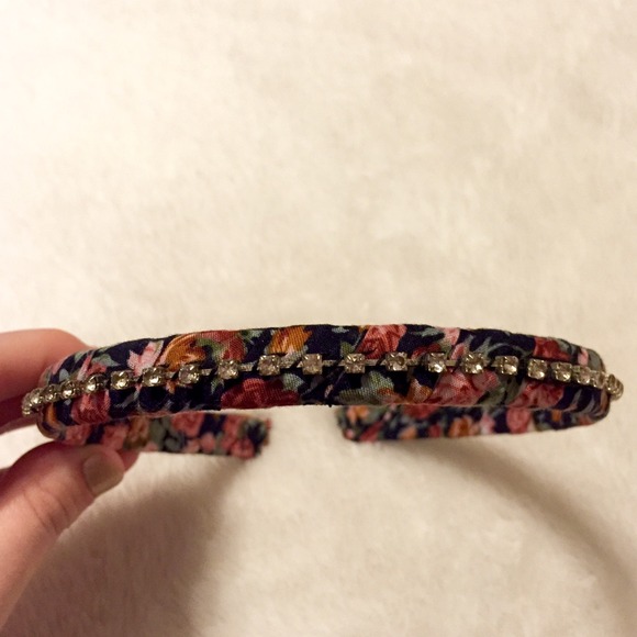 Floral Rhinestone Headband