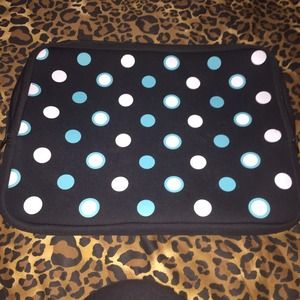 Laptop sleeve
