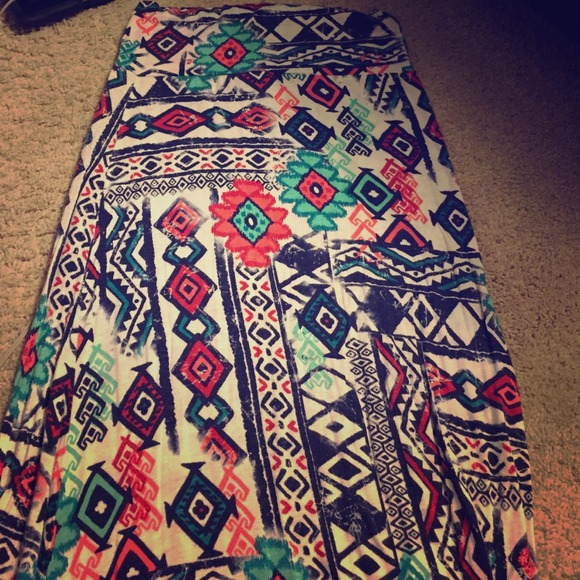 Maxi skirt