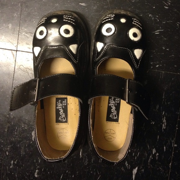 Cute kitty face shoes