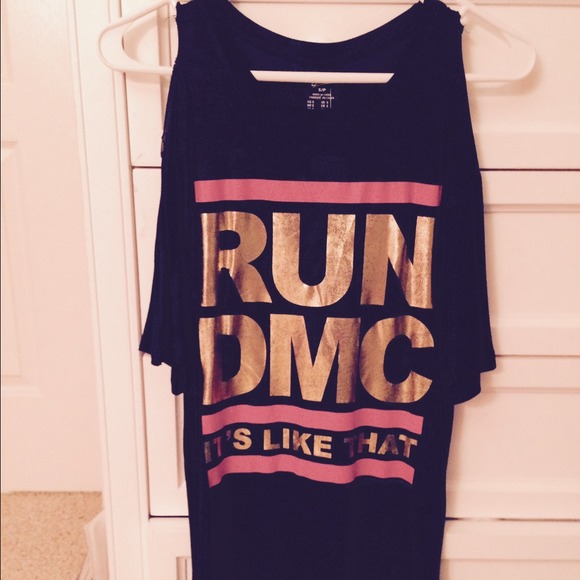 Run DMC Top