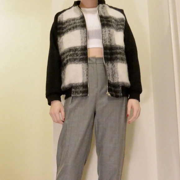 Bomber jacket