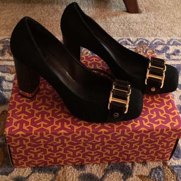 Tory Burch Laura Pump Flannel
