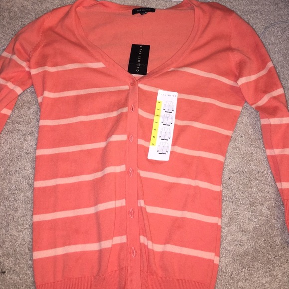 Cardigan sweater - Picture 1 of 1