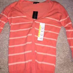 Cardigan sweater