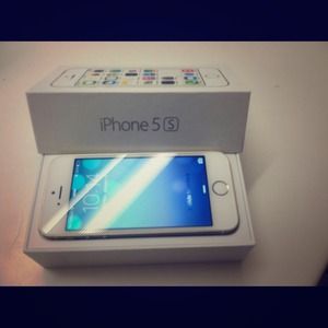 iPhone 5s Gold for sale or TRADE