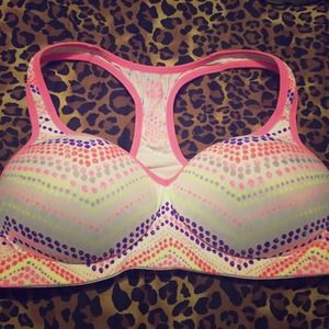 Vs sports bra