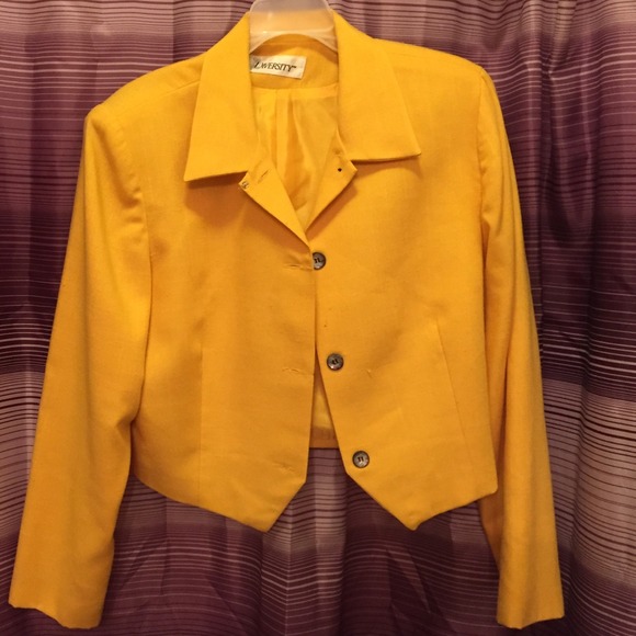 SOLD!!!! Gold or Mustard Yellow Cropped Blazer