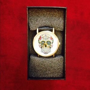 💗⤵️☀️Chic 💀Skull Watch.