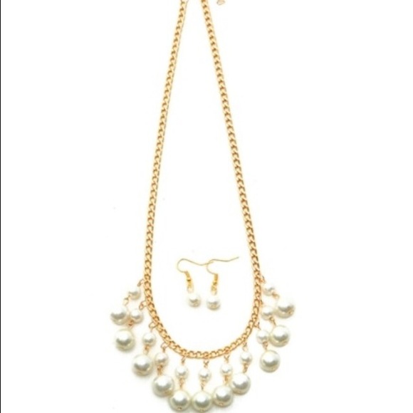 Pearl necklace and earrings
