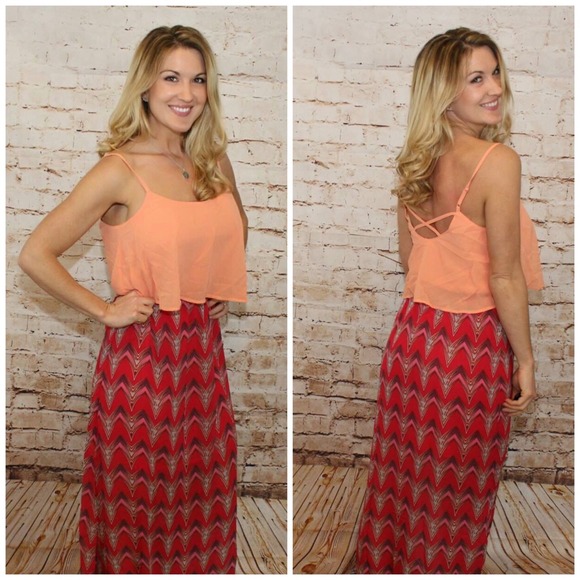 CLEARANCE 🆕 Maxi Dress with Flounce Top & Chevron