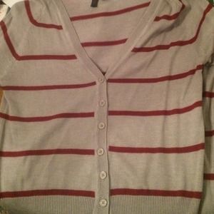 Long sleeve v neck button up cardigan