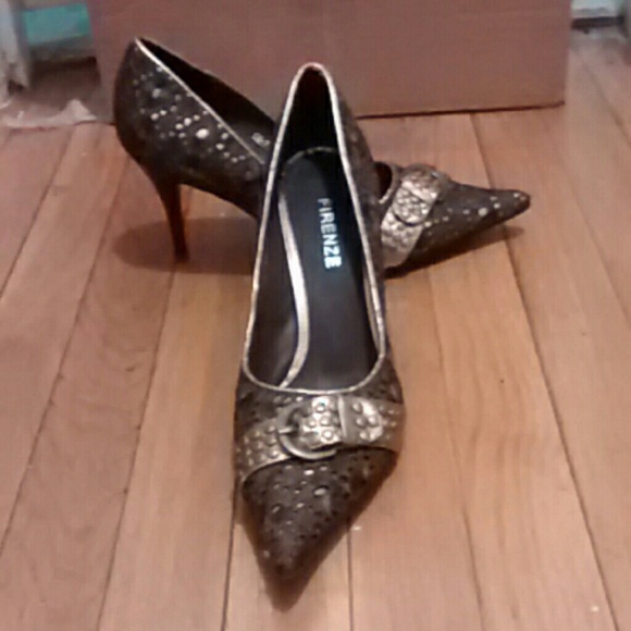 Shoes - Picture 2 of 2