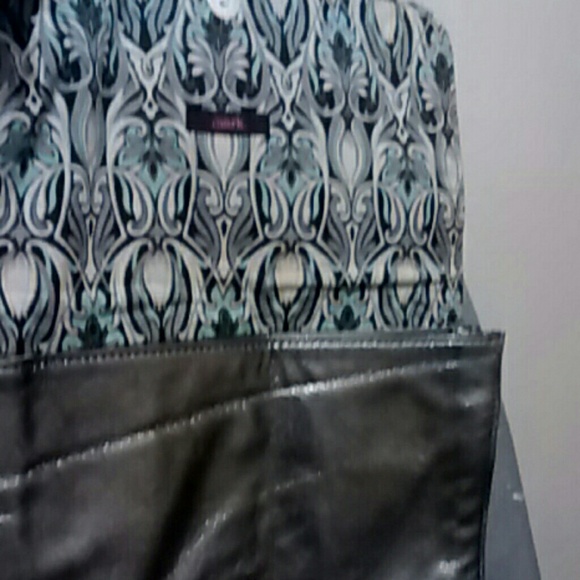 Purse - Picture 2 of 3