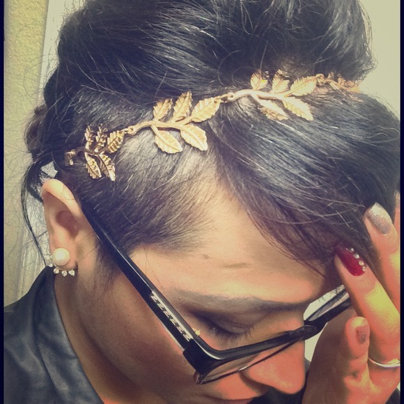 Headband - Picture 1 of 2