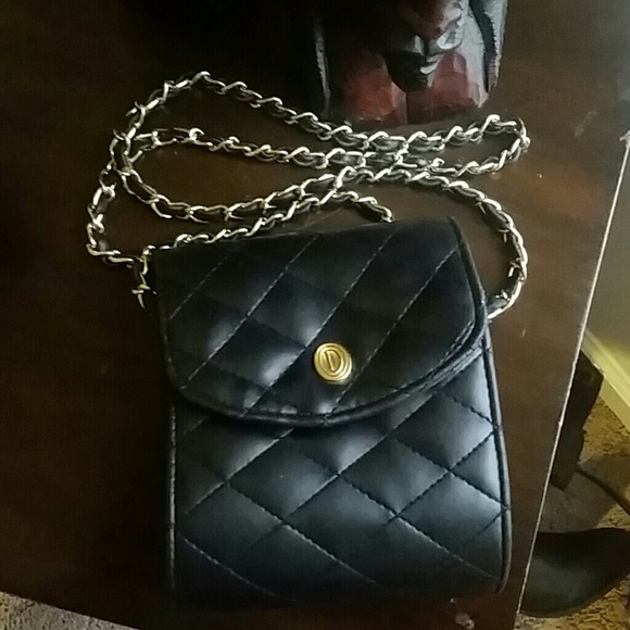 Sold in bundle Quilted Crossbody - Picture 2 of 4