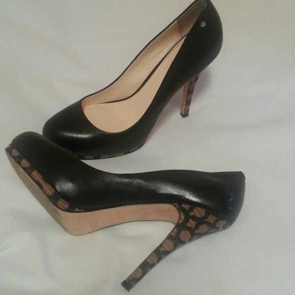 Gorgeous Coach Pumps
