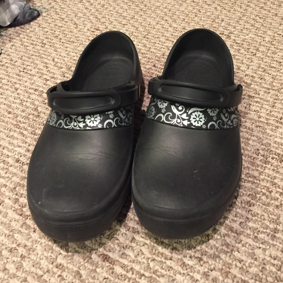 Crocs