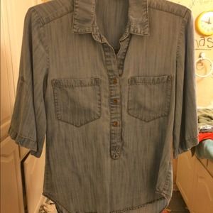 Bella Dahl light Jean shirt.