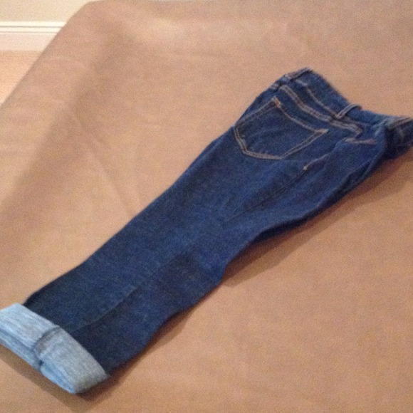 stretch denim capris