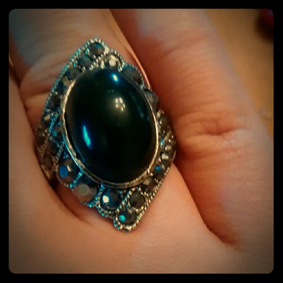 Dark, dark green vintage inspired fashion ring