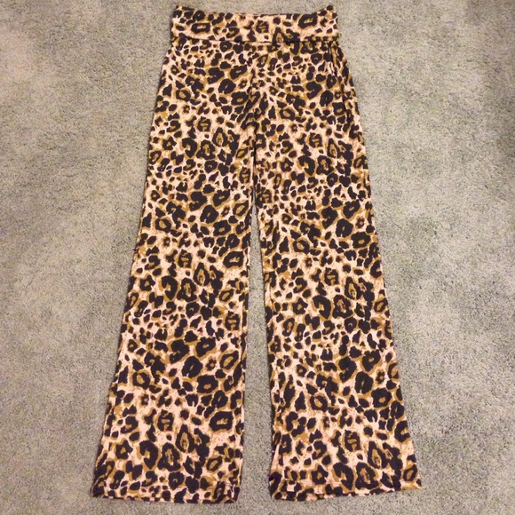 leopard palazzo pant *RESERVED*