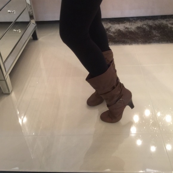 Boots - Picture 2 of 4