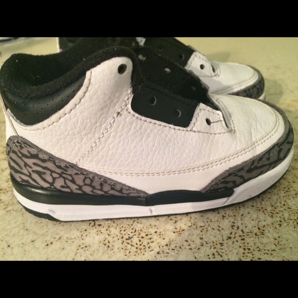 Jordan 3s 6c sold
