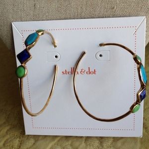 Stella&Dot felicity hoop earrings