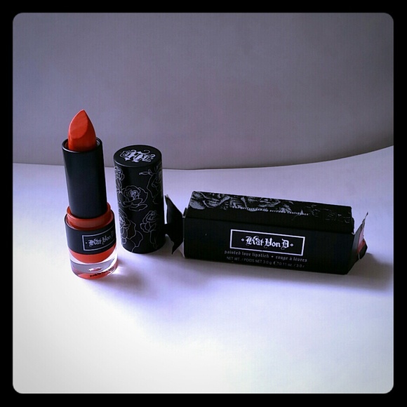 Kat Von D bundle for Flormiiiaaa