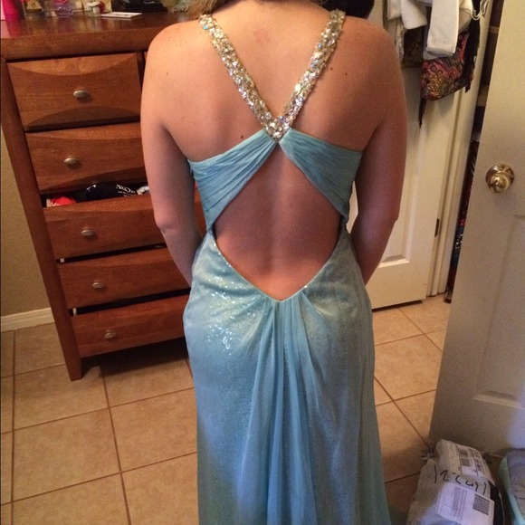 SAKS FIFTH AVENUE Prom Dress - Picture 4 of 4