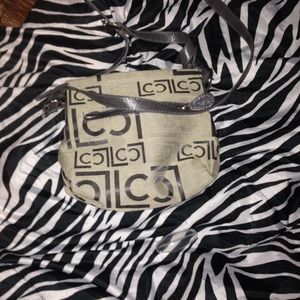 Liz Claiborne cross body purse