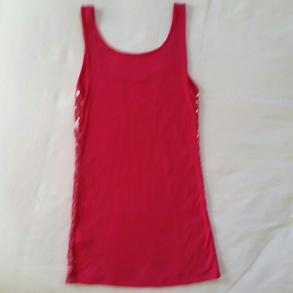 ☆Host Pick☆ NWOT Pink Sequin Tank Top - Picture 4 of 4