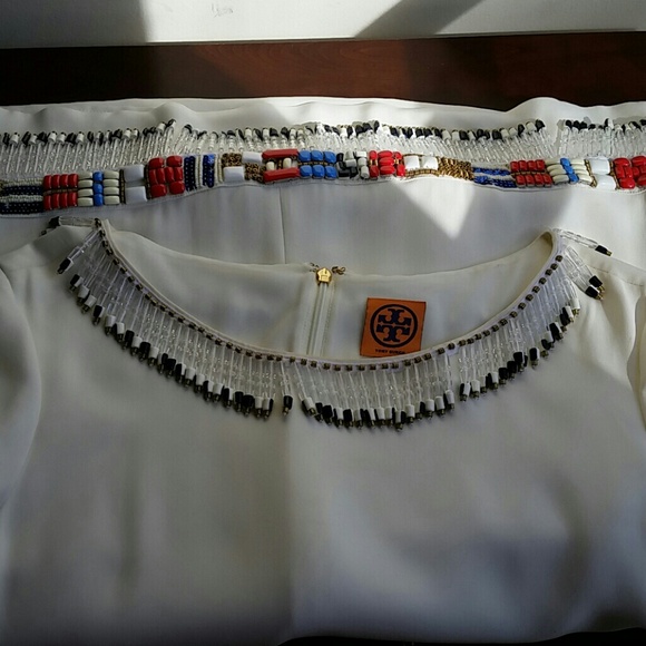 Elegant Tory Burch top - Picture 3 of 4
