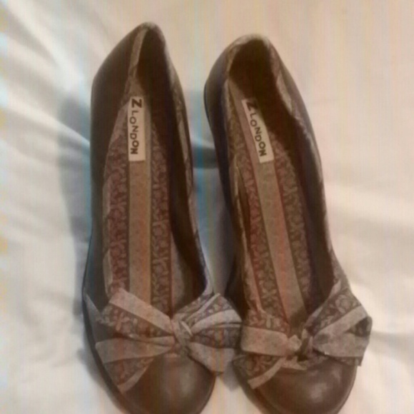 ⛔SOLD⛔ london brown wedges