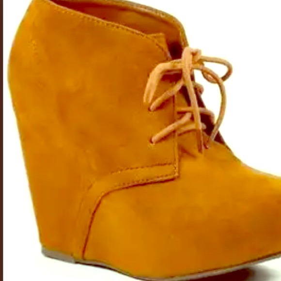 Soda Shoes - HAZELNUT BROWN PLATFORM WEDGE ANKLE BOOTS