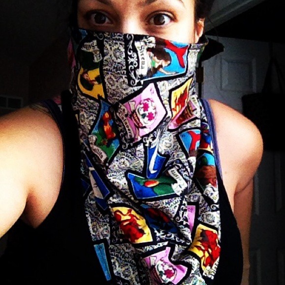 Scarf handmade - Picture 3 of 4