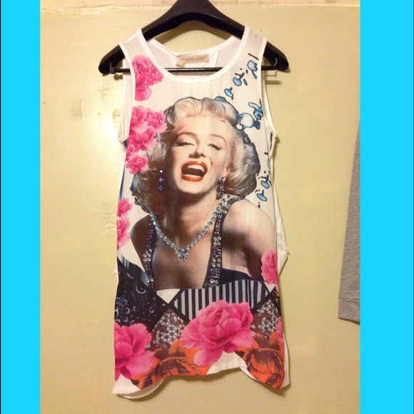 Tops - Marylin Monroe top