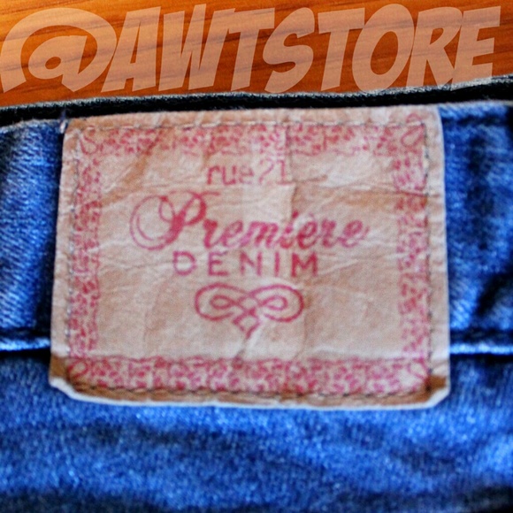 **NEW LISTING**Rue 21 Premiere Denim Jeans - Picture 3 of 4