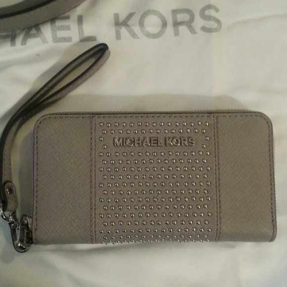 ****SOLD***********Michael Kors pearl grey studded - Picture 3 of 4
