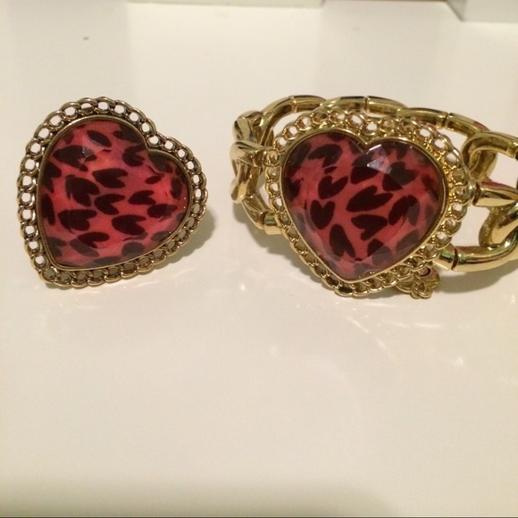 Betsey Johnson bracelet and ring bundle