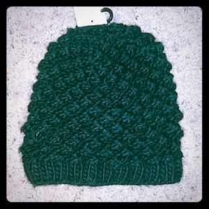 Dark green H&M beanie