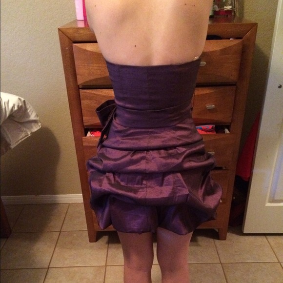 Purple dress - Picture 2 of 2