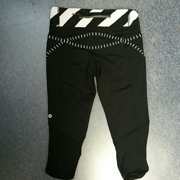 ❌SOLD Lululemon Run Pace Crops