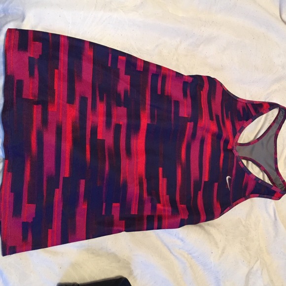 Women's work out tank