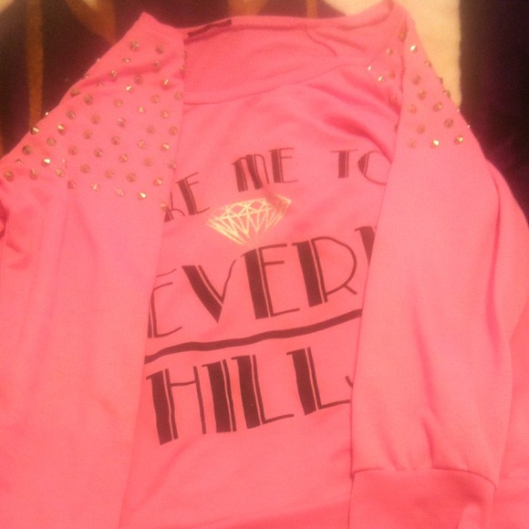 Pink sweater with studds - Picture 2 of 4