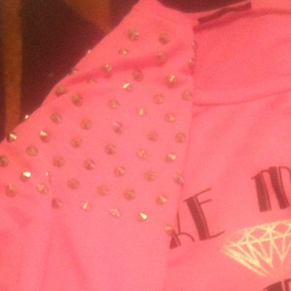 Pink sweater with studds - Picture 3 of 4