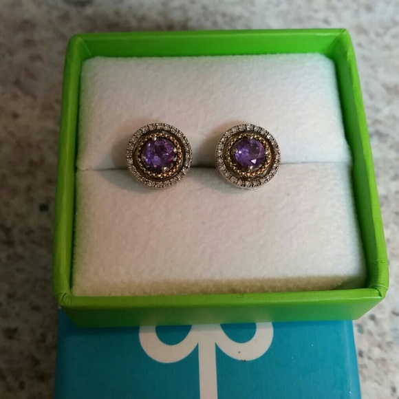 Beautiful amethyst and gold earrings