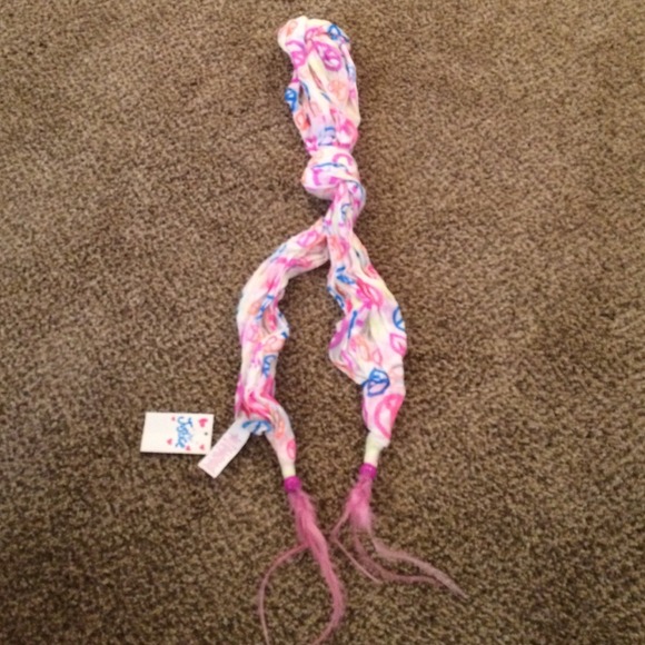 Scarf multi colored peace sign