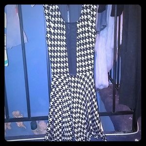 Party dress size small